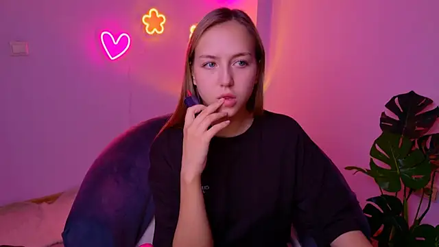 Snapshot of CindySparkl chatting on 06-04-26, 03:34 CindySparkl online show from 06-04-26, 03:34