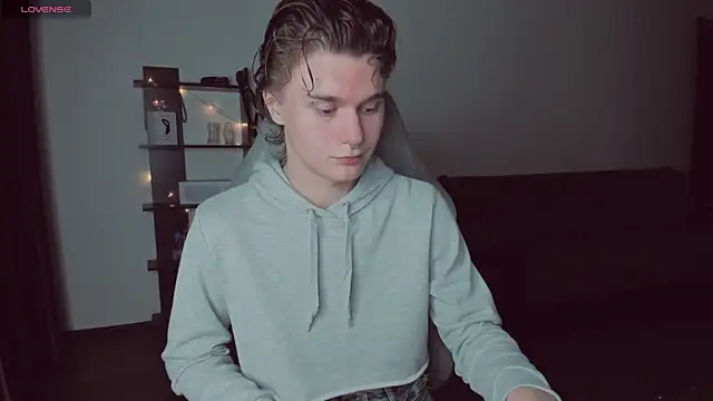 Snapshot of Da_scin chatting on 09-19-25, 03:56 Da scin online show from 09-19-25, 03:56