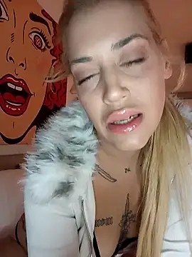 Snapshot of hacheacca chatting on 11-06-25, 09:26 hacheacca online show from 11-06-25, 09:26