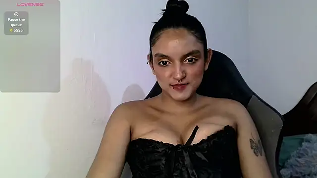 Ari 20  online show from 10-17-25, 12:36