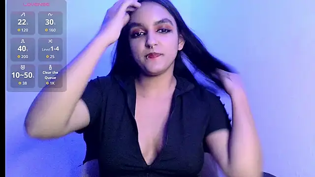 Snapshot of Ari_20_ chatting on 11-11-25, 12:10 Ari 20 online show from 11-11-25, 12:10