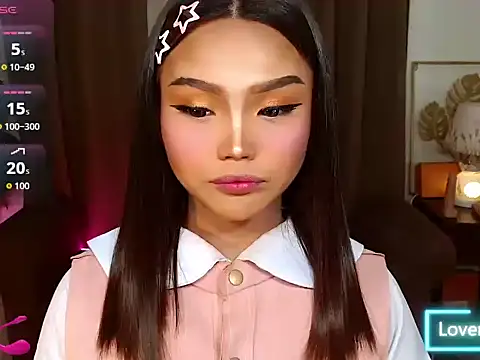 Snapshot of _MaxcineMalkova_ chatting on 12-01-25, 12:21 MaxcineMalkova online show from 12-01-25, 12:21