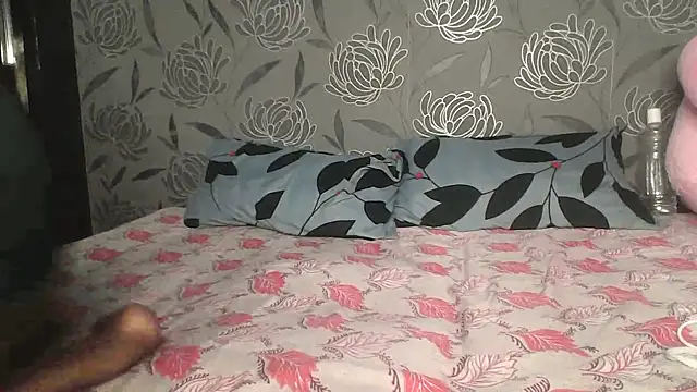 Snapshot of mickle_james chatting on 02-20-26, 06:26 mickle james online show from 02-20-26, 06:26