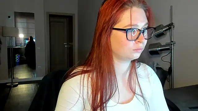 Snapshot of Meri_Cutte chatting on 02-27-26, 01:33 Meri Cutte online show from 02-27-26, 01:33