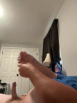 Snapshot of Buck2000 chatting on 10-07-25, 02:36 Buck2000 online show from 10-07-25, 02:36