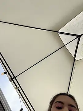 Natalia vidal online show from 11-25-25, 01:22