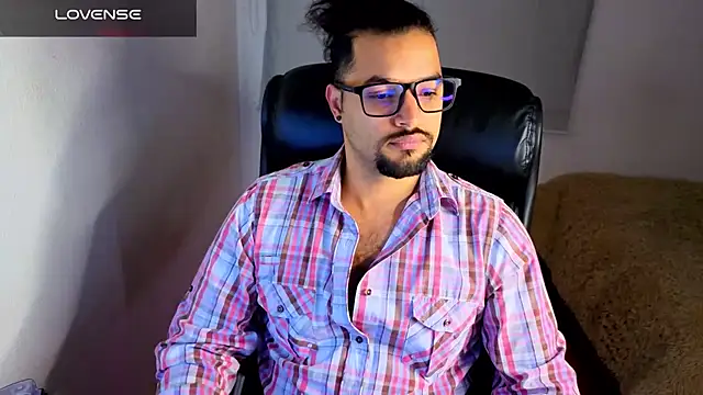 Ernesto-Rodriguez82 online show from 02-21-26, 04:57