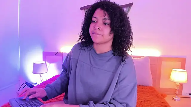 Dakota Mars online show from 11-16-25, 12:33