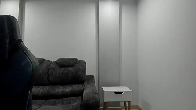 Dakota Mars online show from 04-09-26, 03:50