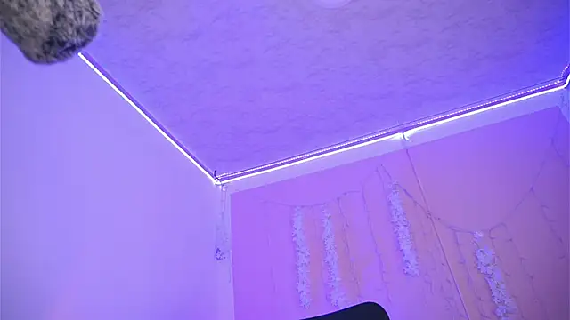 Violet moon24 online show from 11-12-25, 10:09