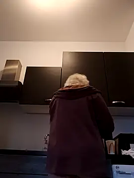 VikaKing online show from 10-11-25, 07:18