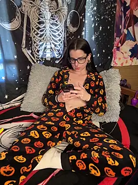 Snapshot of xoktty chatting on 10-07-25, 05:10 xoktty online show from 10-07-25, 05:10