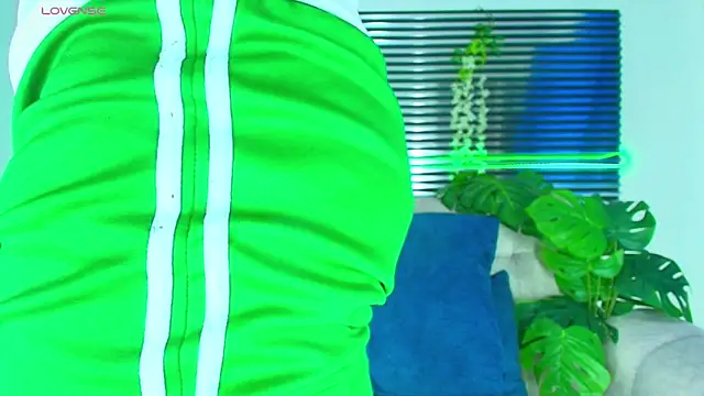 CamiiGuzmanX online show from 03-12-26, 08:59