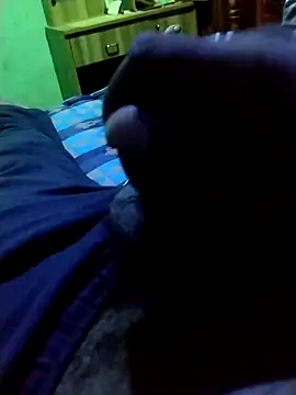 Girls pussy rider online show from 11-11-25, 08:25