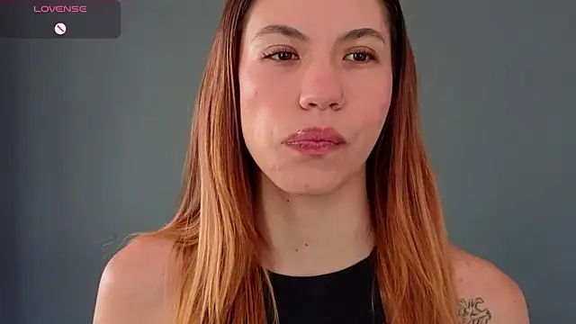 Snapshot of AntonellaaRossii chatting on 12-03-25, 01:09 AntonellaaRossii online show from 12-03-25, 01:09