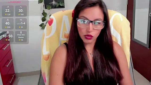 Cameroon-Diaz online show from 04-11-26, 01:48