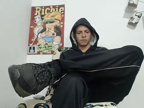 Thomasjons  online show from 10-21-25, 01:17