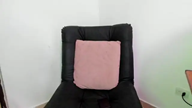 axel davis  online show from 12-16-25, 12:21