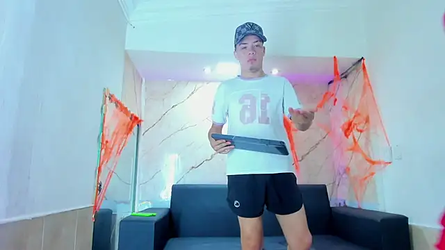 Rick big online show from 10-28-25, 04:27