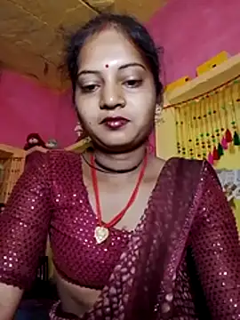 Snapshot of Hot_bbbb chatting on 03-31-26, 10:21 Hot bbbb online show from 03-31-26, 10:21