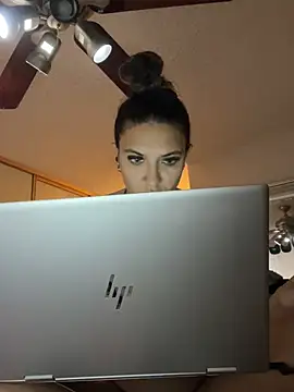 Chicagobabe online show from 04-15-26, 06:42
