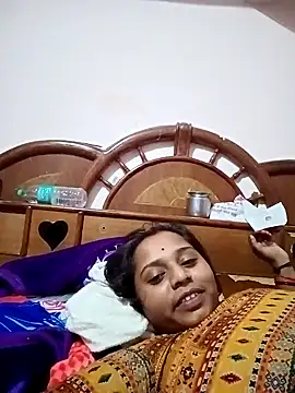 Snapshot of Hot_crety chatting on 09-25-25, 01:15 Hot crety online show from 09-25-25, 01:15