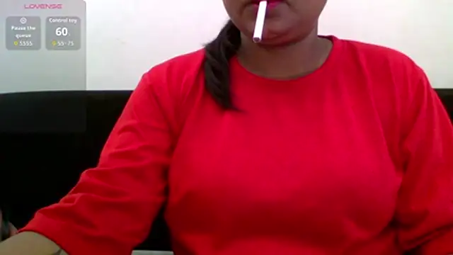 Snapshot of cute_girl007 chatting on 10-27-25, 05:44 cute girl007 online show from 10-27-25, 05:44