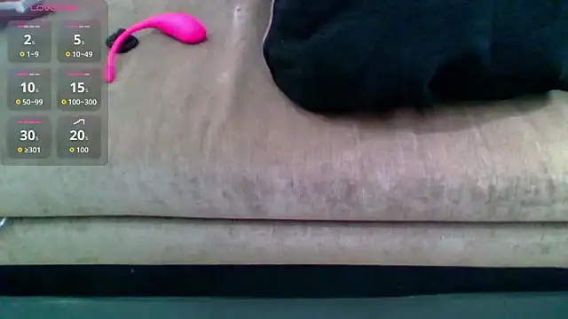 Snapshot of cute_girl007 chatting on 11-05-25, 06:02 cute girl007 online show from 11-05-25, 06:02