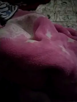 Snapshot of Wet_BunnyFun chatting on 12-22-25, 09:34 Wet BunnyFun online show from 12-22-25, 09:34