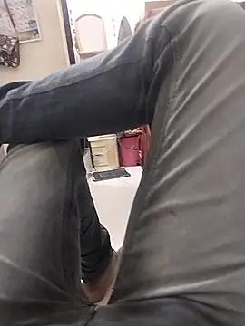 Snapshot of Wet_BunnyFun chatting on 01-08-26, 03:36 Wet BunnyFun online show from 01-08-26, 03:36