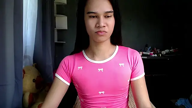 urseductivebarbie xx online show from 09-22-25, 04:36