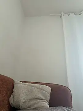 Snapshot of bellabellabruna6 chatting on 07-10-26, 11:57 bellabellabruna6 online show from 07-10-26, 11:57