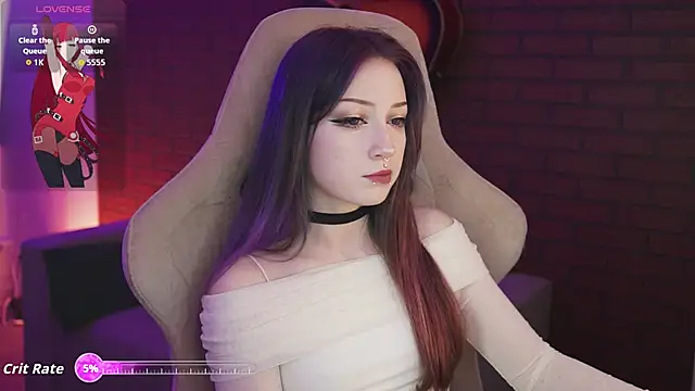 LiliLuna online show from 10-02-25, 09:49