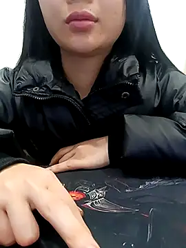 Snapshot of MinhChauXXX19 chatting on 01-17-26, 02:11 MinhChauXXX19 online show from 01-17-26, 02:11