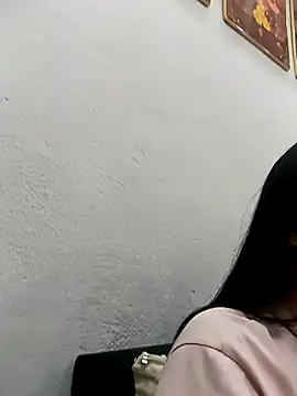 Snapshot of MinhChauXXX19 chatting on 03-10-26, 03:50 MinhChauXXX19 online show from 03-10-26, 03:50