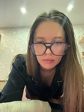 ElliRose online show from 11-29-25, 07:44