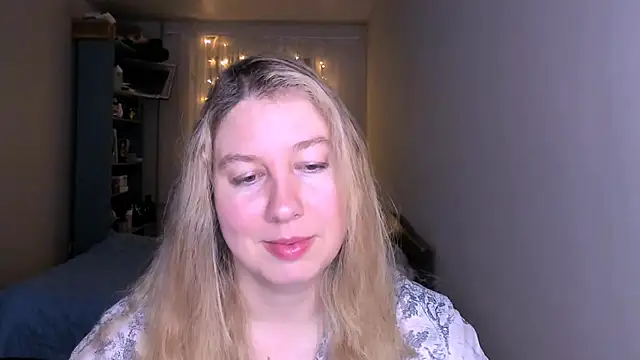 NancySanders online show from 04-09-26, 07:52