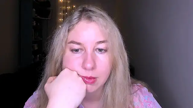 NancySanders online show from 04-23-26, 03:58