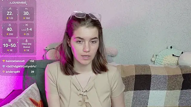 ElzaBlis online show from 04-19-26, 06:10