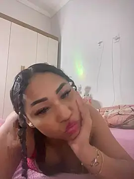 jhennyfer online show from 07-09-26, 04:49