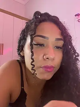 jhennyfer online show from 07-31-26, 05:07