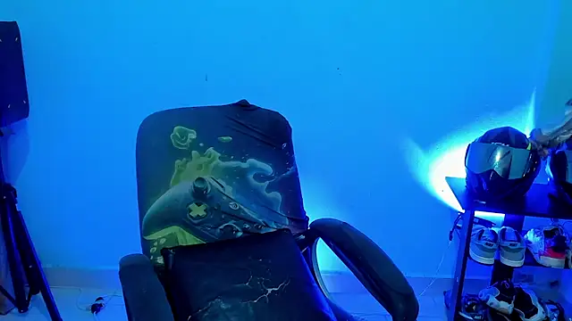 zeus 7777 online show from 04-07-26, 09:32