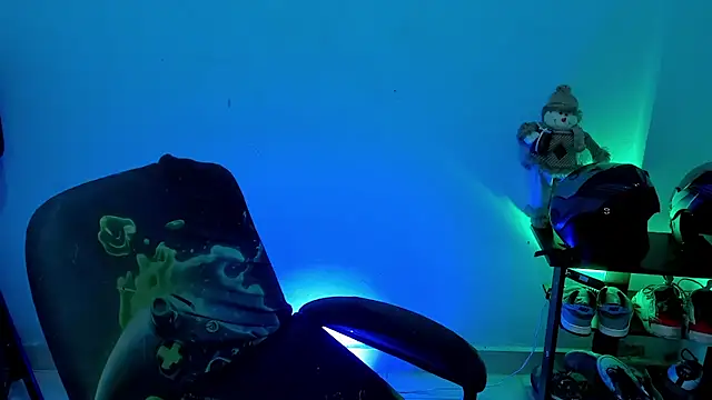 zeus 7777 online show from 04-08-26, 09:20