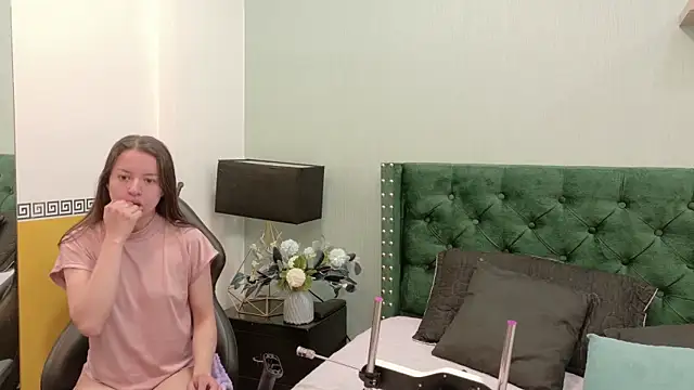 VioletaNova online show from 07-02-26, 12:22