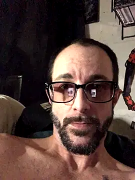 Snapshot of Italian69Stallion chatting on 11-17-25, 09:37 Italian69Stallion online show from 11-17-25, 09:37