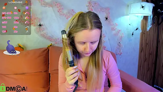 Rina Panic online show from 10-21-25, 01:06