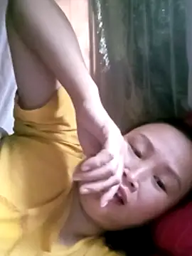 maple694 online show from 10-25-25, 02:52