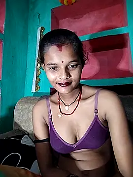 Snapshot of Maya_bhoji chatting on 10-31-25, 06:42 Maya bhoji online show from 10-31-25, 06:42