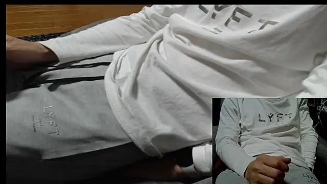 Yasu2000 online show from 06-06-26, 11:59