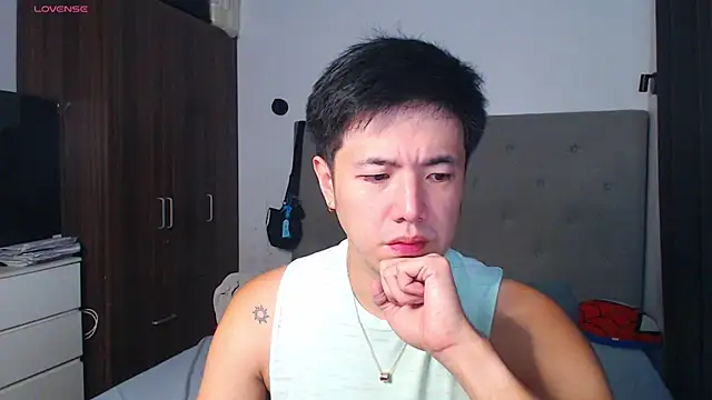 Addictiveboi online show from 03-17-26, 03:11